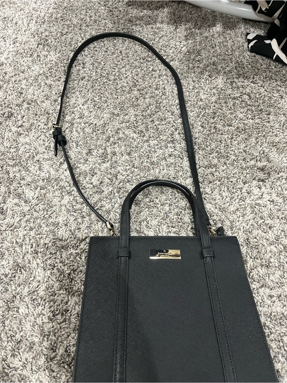 NWOT kate spade Black Saffiano Crossbody Tote with Gold Plaque